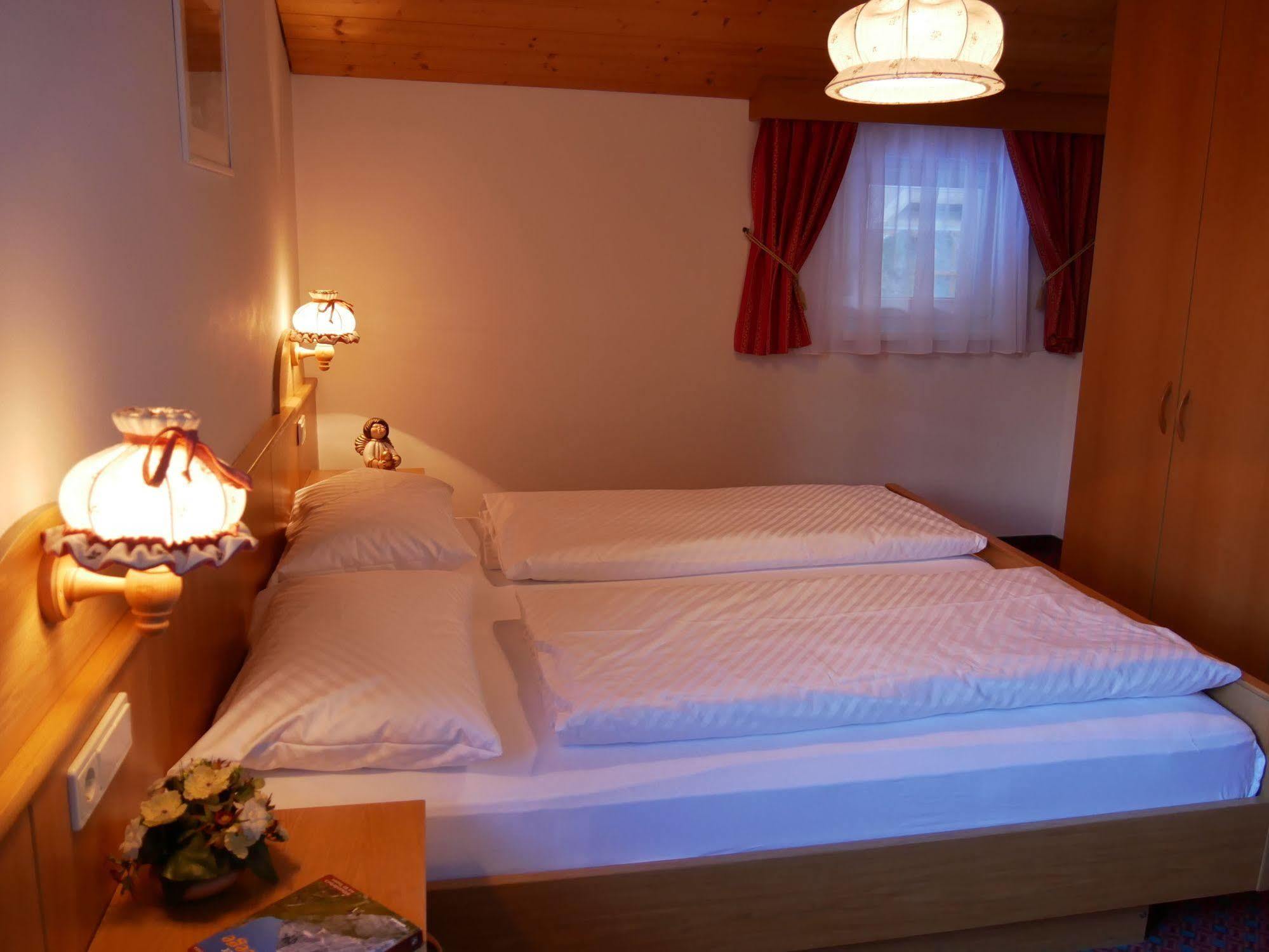 Appartmenthotel Residence Elvis Ortisei Exterior foto